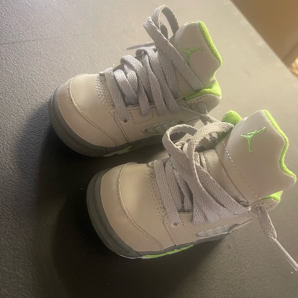 Infant size 4C shoes - Picture 2 of 16